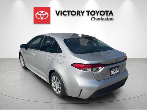 Classic Silver Metallic 2025 Toyota Corolla LE