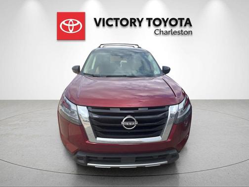 2024 Nissan Pathfinder Platinum 4WD