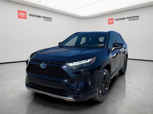 2023 Toyota RAV4 Hybrid SE
