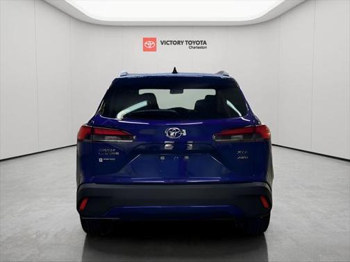 2025 Toyota Corolla Cross XLE