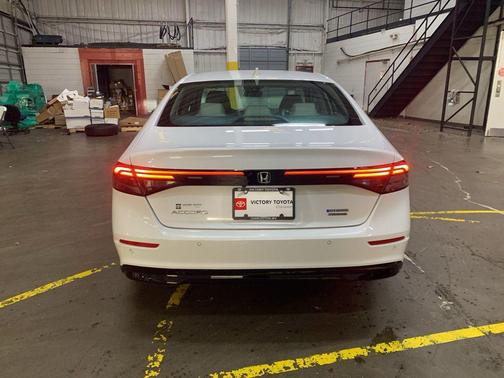 2025 Honda Accord Hybrid Touring