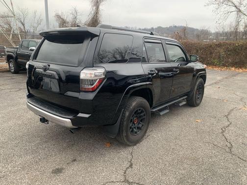 2024 Toyota 4Runner TRD Off Road Premium