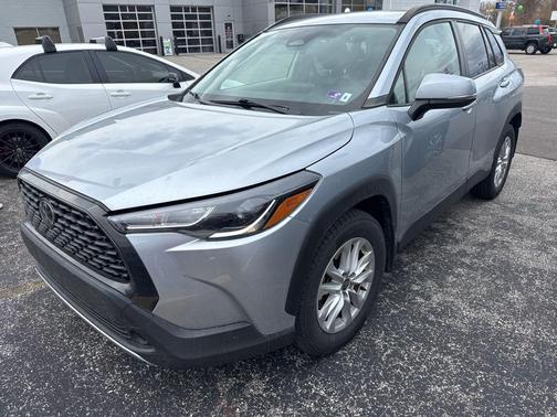 2023 Toyota Corolla Cross LE