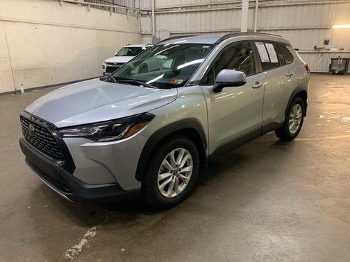 2023 Toyota Corolla Cross LE