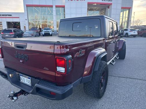 2022 Jeep Gladiator Sport S