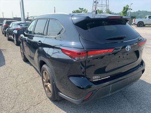 2023 Toyota Highlander Hybrid XLE