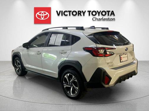 Crystal White Pearl 2024 Subaru Crosstrek Premium