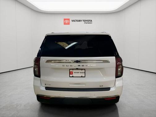 2021 Chevrolet Suburban LT
