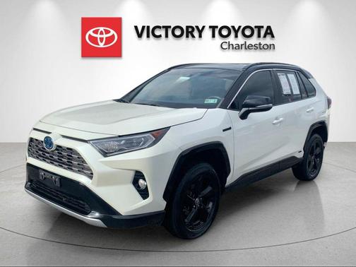2021 Toyota RAV4 Hybrid SE