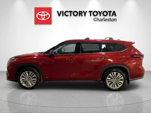 2026 Toyota Highlander Hybrid Platinum