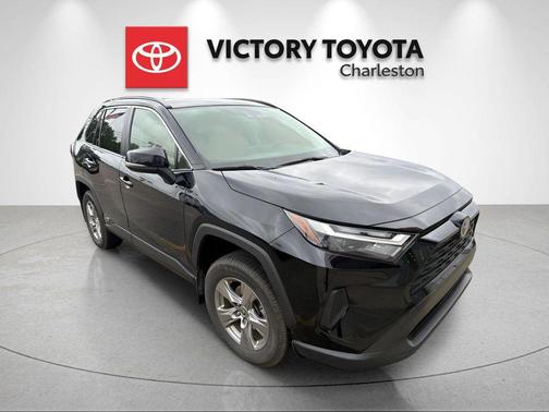 Midnight Black Metallic 2022 Toyota RAV4 Hybrid XLE