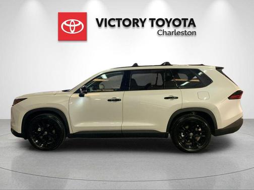 2026 Toyota Highlander Hybrid Base