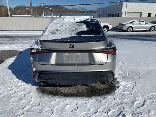 2022 Lexus IS 350 Base