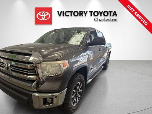 Magnetic Gray Metallic 2017 Toyota Tundra SR5