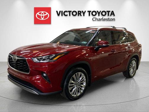 2026 Toyota Highlander Hybrid Platinum