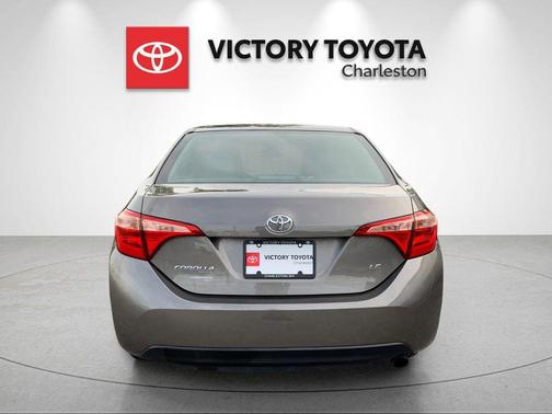 Falcon Gray Metallic 2018 Toyota Corolla LE