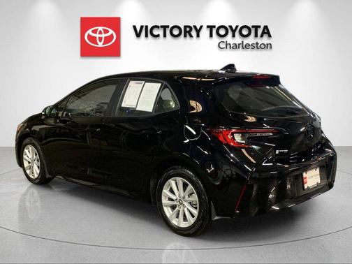 Midnight Black Metallic 2026 Toyota Corolla SE