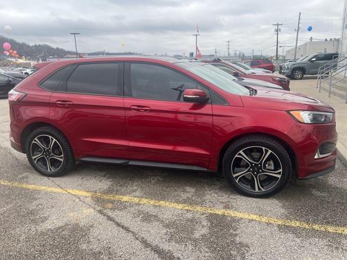 2019 Ford Edge ST