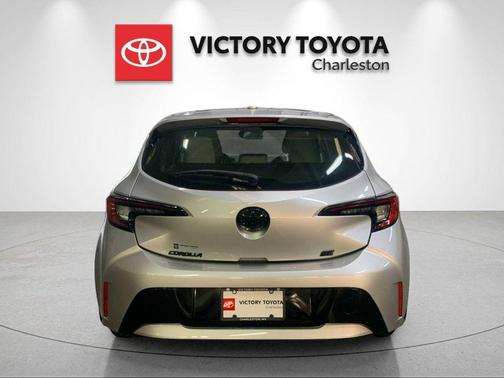 Classic Silver Metallic 2023 Toyota Corolla SE