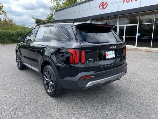 2022 Kia Sorento SX