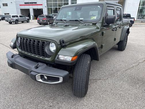 2024 Jeep Gladiator Sport S
