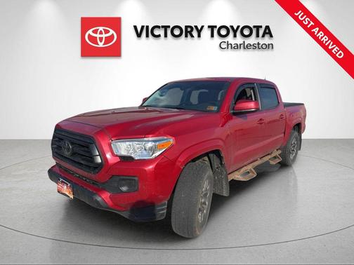 Barcelona Red Metallic 2022 Toyota Tacoma SR