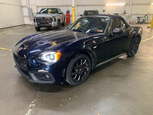 2020 FIAT 124 Spider Base
