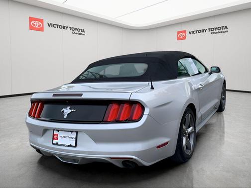 2016 Ford Mustang V6