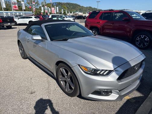 2016 Ford Mustang V6