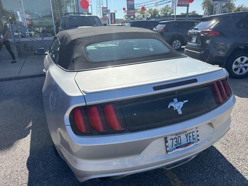 2016 Ford Mustang V6