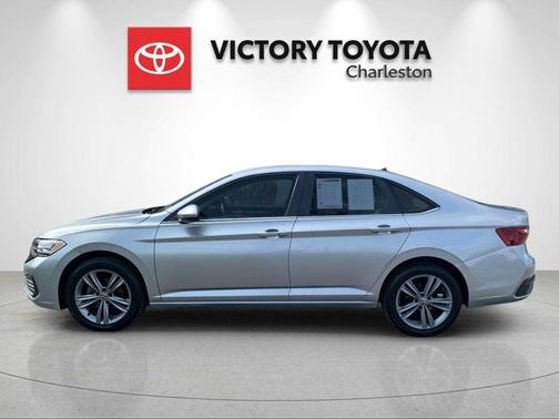 2022 Volkswagen Jetta 1.5T SE