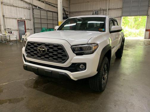 2023 Toyota Tacoma TRD Sport