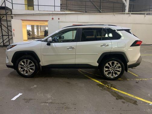 2025 Toyota RAV4 Limited