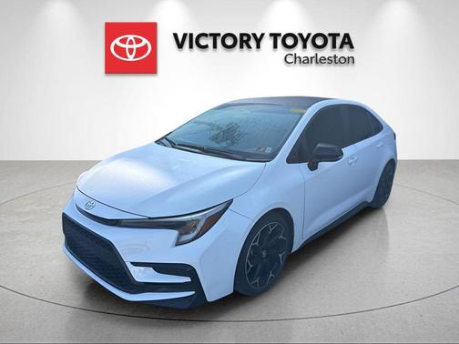 Ice Cap/Midnight Black Metallic 2025 Toyota Corolla FX