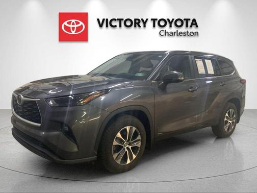 2023 Toyota Highlander Hybrid XLE