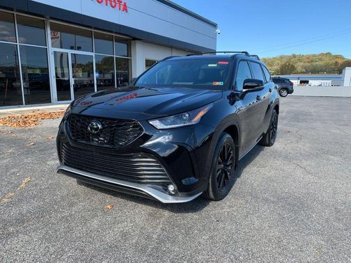 2026 Toyota Highlander XSE