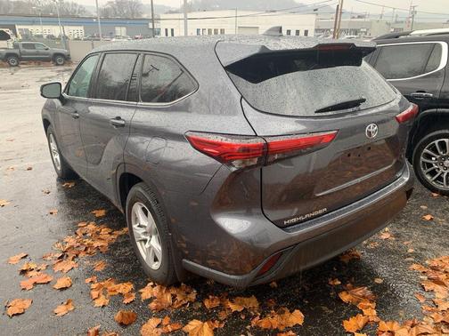 2020 Toyota Highlander L