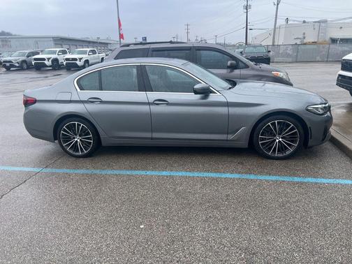 2023 BMW 540 i xDrive