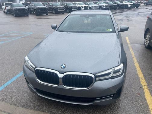 2023 BMW 540 i xDrive