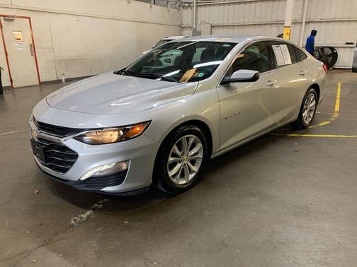 2021 Chevrolet Malibu FWD LT