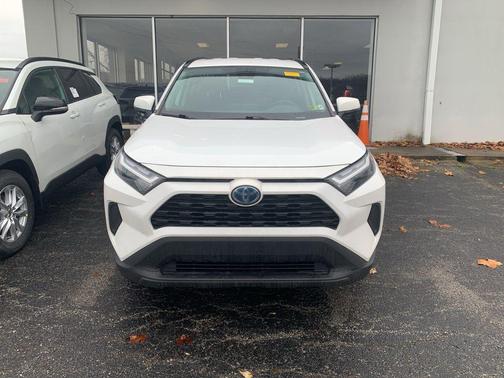2023 Toyota RAV4 Hybrid XLE