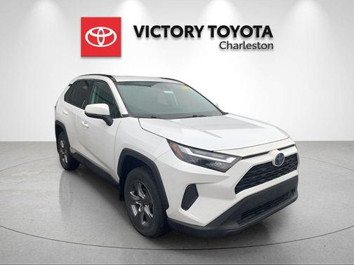 2023 Toyota RAV4 Hybrid XLE