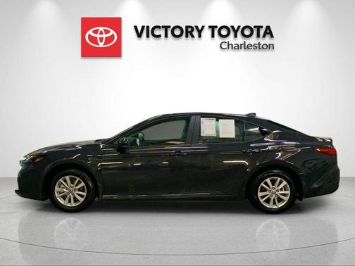 Underground 2026 Toyota Camry LE