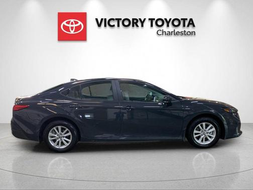 Underground 2026 Toyota Camry LE