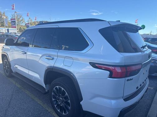 2023 Toyota Sequoia Limited