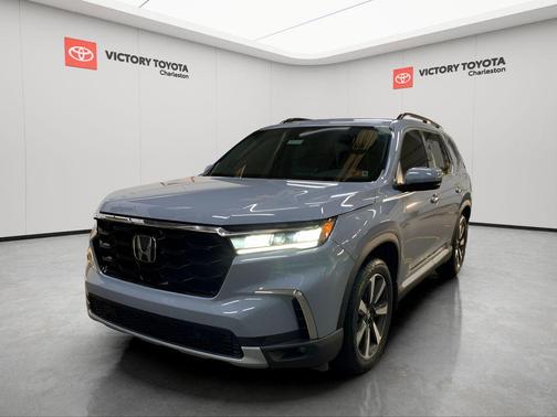 2024 Honda Pilot Touring 8-Passenger