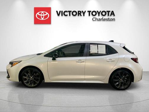 Pearl 2026 Toyota Corolla XSE
