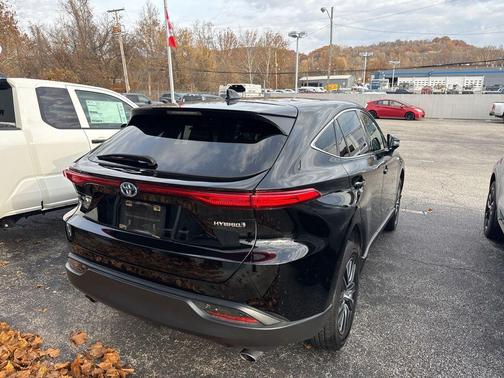 2021 Toyota Venza LE