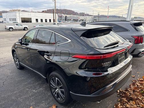 2021 Toyota Venza LE