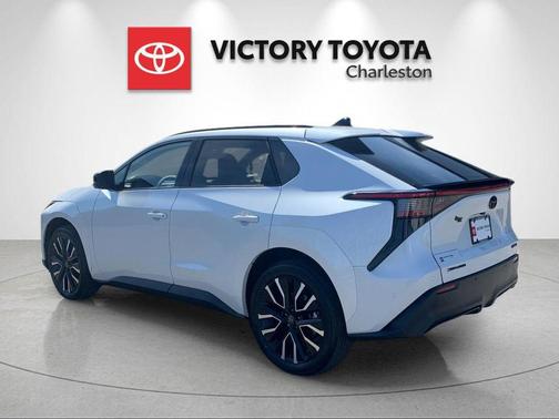 Wind Chill Prl 2026 Toyota bZ Limited